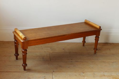 19TH CENTURY HALL BENCH - ADDITIONAL PHOTO 4
