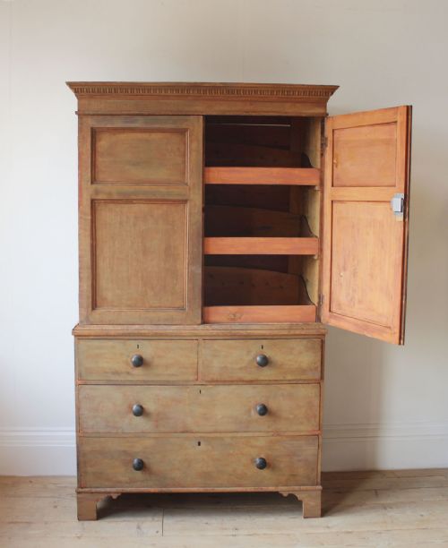 19TH CENTURY LINEN PRESS - ADDITIONAL PHOTO 1