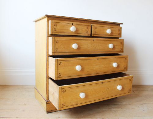 19TH CENTURY CHEST OF DRAWERS - ADDITIONAL PHOTO 5