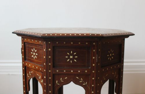 19TH CENTURY HOSHIAPUR TABLE - ADDITIONAL PHOTO 3