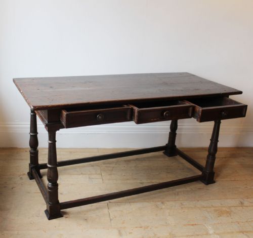 18TH CENTURY TABLE - ADDITIONAL PHOTO 2