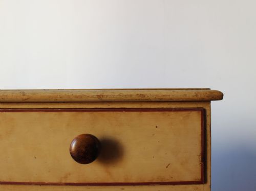 19TH CENTURY CHEST OF DRAWERS - ADDITIONAL PHOTO 4
