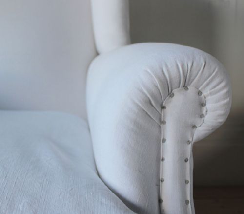 PAIR OF 19TH CENTURY WING CHAIRS - ADDITIONAL PHOTO 3