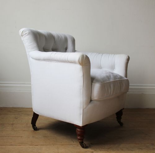 PAIR OF HOWARD AND SON WOODSTOCK ARMCHAIRS - ADDITIONAL PHOTO 5