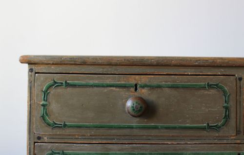 19TH CENTURY CHEST OF DRAWERS - ADDITIONAL PHOTO 5