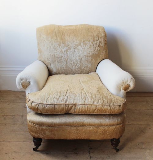 LARGE HOWARD STYLE CLUB ARMCHAIR - ADDITIONAL PHOTO 1