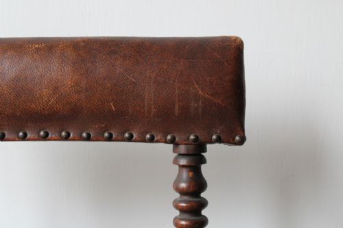 PAIR OF 19TH CENTURY SIDE CHAIRS - ADDITIONAL PHOTO 3