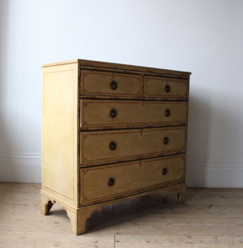 19TH CENTURY CHEST OF DRAWERS - ADDITIONAL PHOTO 4