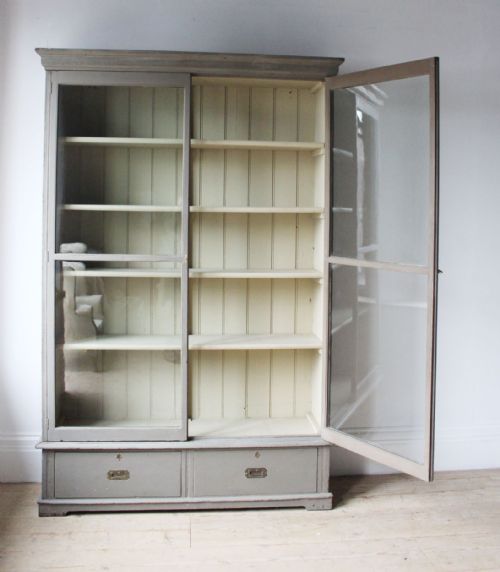 19TH CENTURY CABINET - ADDITIONAL PHOTO 4