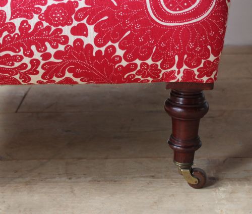 19TH CENTURY BUTTON BACK ARMCHAIR - ADDITIONAL PHOTO 4