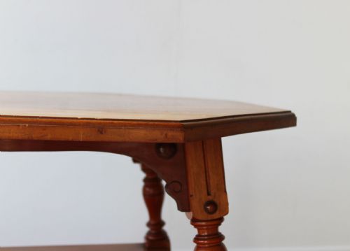ARTS AND CRAFTS TABLE - ADDITIONAL PHOTO 2