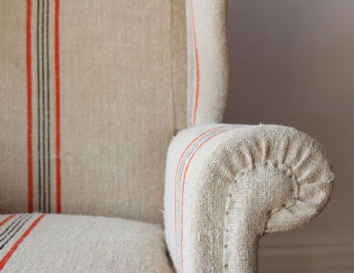 PAIR OF 20TH CENTURY WING CHAIRS - ADDITIONAL PHOTO 2