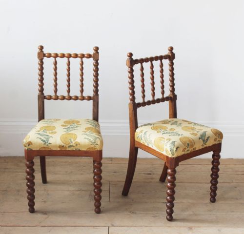 PAIR OF 19TH CENTURY SIDE CHAIRS - ADDITIONAL PHOTO 2