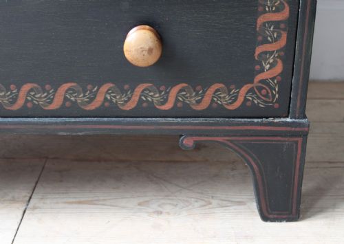 19TH CENTURY CHEST OF DRAWERS - ADDITIONAL PHOTO 3