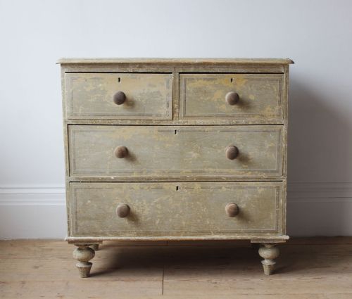 19th century pine chest - CATEGORY: ANTIQUE CHEST OF DRAWERS - DATED 19TH CENTURY