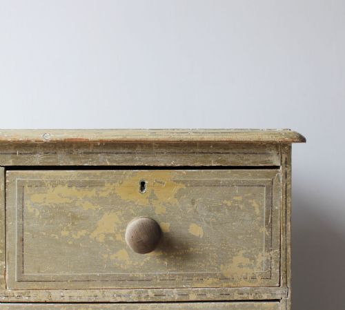 19TH CENTURY PINE CHEST - ADDITIONAL PHOTO 4