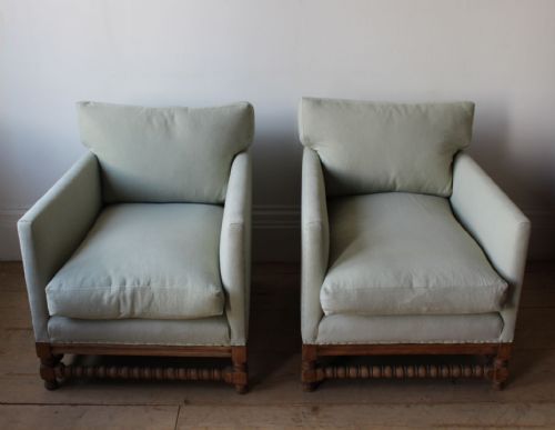 PAIR OF ARTS AND CRAFTS ARMCHAIRS - ADDITIONAL PHOTO 1