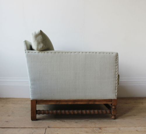 PAIR OF ARTS AND CRAFTS ARMCHAIRS - ADDITIONAL PHOTO 4