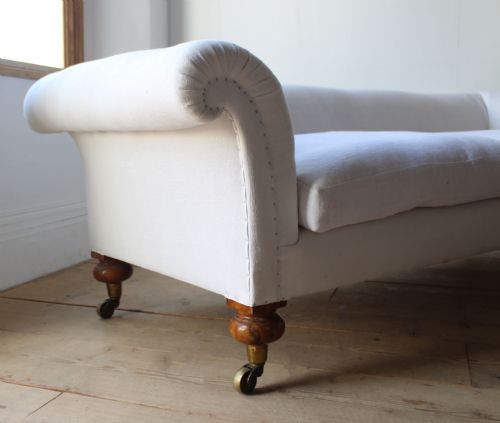 19TH CENTURY MILES AND EDWARDS SOFA - ADDITIONAL PHOTO 3