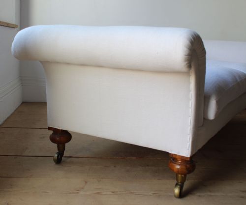 19TH CENTURY MILES AND EDWARDS SOFA - ADDITIONAL PHOTO 4