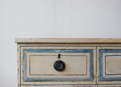 19TH CENTURY CHEST OF DRAWERS - ADDITIONAL PHOTO 3