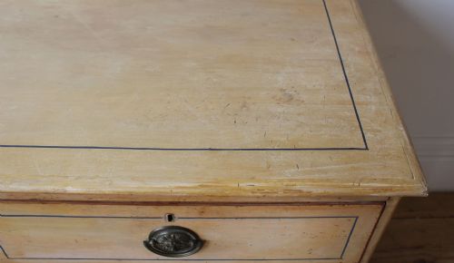 19TH CENTURY CHEST OF DRAWERS - ADDITIONAL PHOTO 1