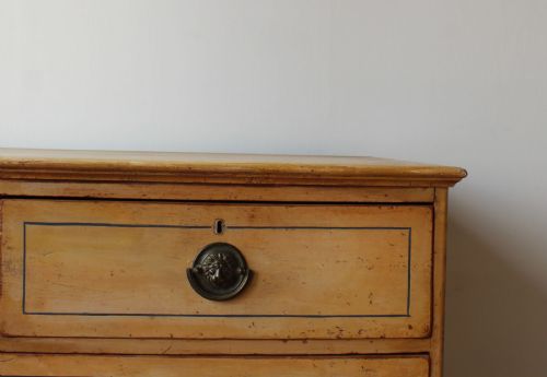 19TH CENTURY CHEST OF DRAWERS - ADDITIONAL PHOTO 3