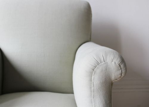 PAIR OF 20TH CENTURY HOWARD STYLE CHAIRS - ADDITIONAL PHOTO 2