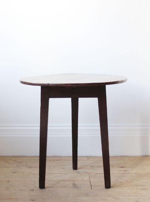 18TH CENTURY CRICKET TABLE - ADDITIONAL PHOTO 1