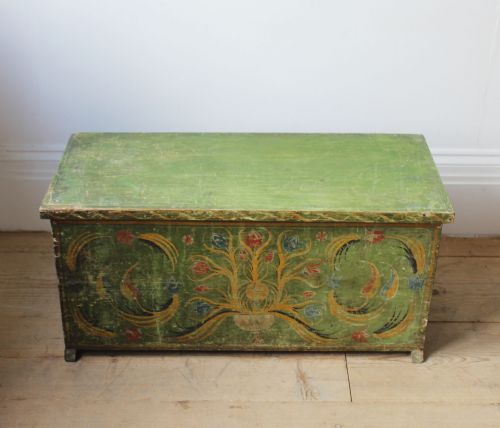 19TH CENTURY BRIDAL BOX - ADDITIONAL PHOTO 1
