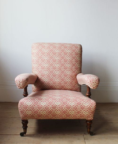 19th century howard and son armchair - CATEGORY: ANTIQUE CHAIRS - DATED 19TH CENTURY