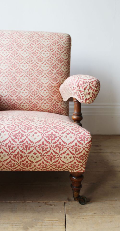 19TH CENTURY HOWARD AND SON ARMCHAIR - ADDITIONAL PHOTO 1