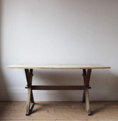 19TH CENTURY PINE TABLE - ADDITIONAL PHOTO 1