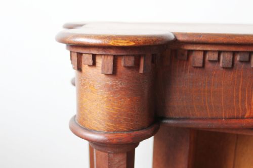 ARTS AND CRAFTS OAK TABLE - ADDITIONAL PHOTO 3