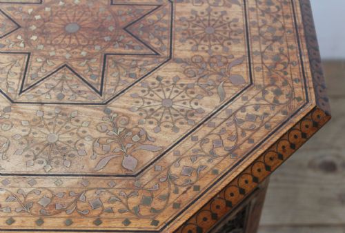 19TH CENTURY HOSHIARPUR TABLE - ADDITIONAL PHOTO 3