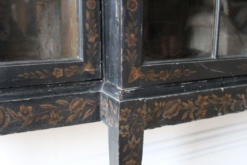 18TH CENTURY BOOKCASE - ADDITIONAL PHOTO 2