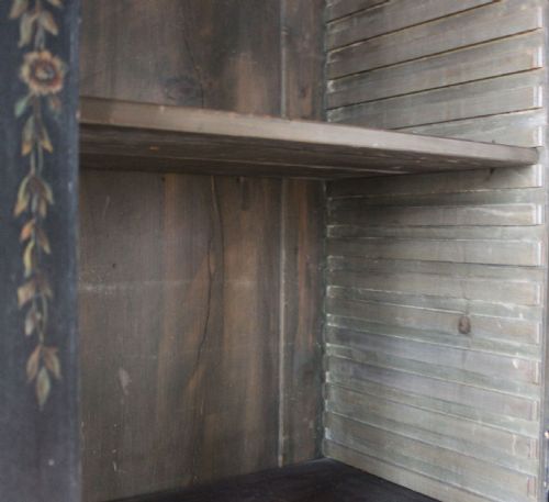 18TH CENTURY BOOKCASE - ADDITIONAL PHOTO 3