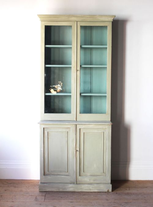 19th century cabinet - CATEGORY: ANTIQUE BOOKCASES - DATED 19TH CENTURY