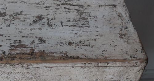 LARGE 19TH CENTURY DRESSER - ADDITIONAL PHOTO 4
