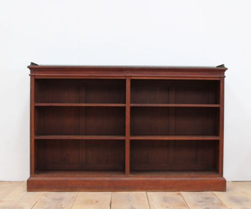 19th century howard and sons bookcase - CATEGORY: ANTIQUE BOOKCASES - DATED 19TH CENTURY
