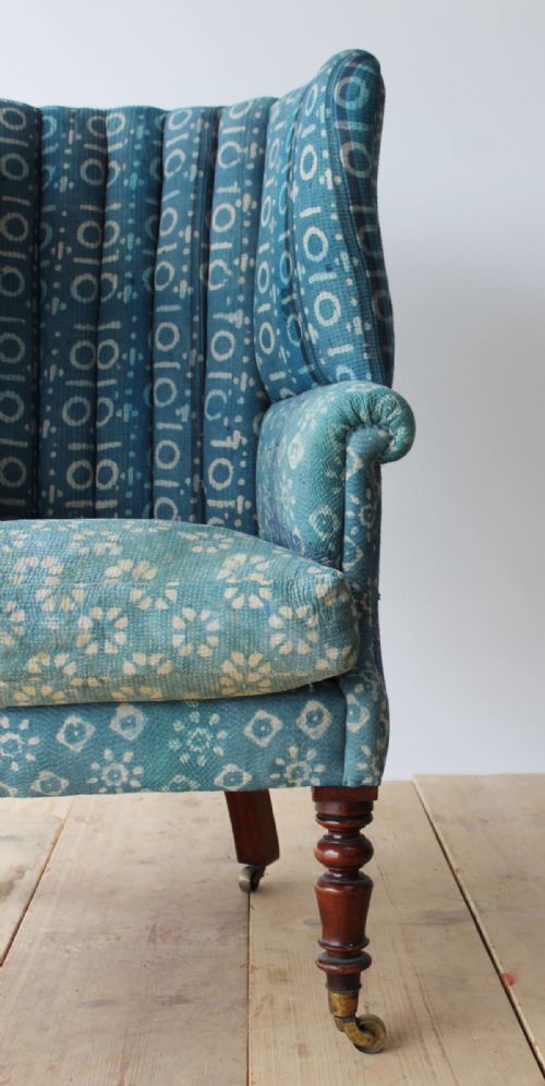 19TH CENTURY BARREL BACK ARMCHAIR - ADDITIONAL PHOTO 3