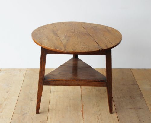 18TH CENTURY CRICKET TABLE - ADDITIONAL PHOTO 1