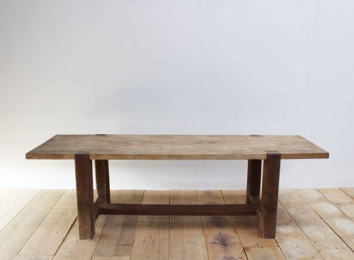 19th century french table - CATEGORY: ANTIQUE TABLES - DATED 19TH CENTURY