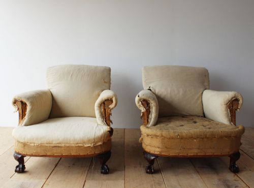 large pair of country house armchairs - CATEGORY: ANTIQUE CHAIRS - DATED 19TH CENTURY