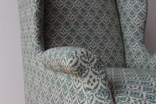 LARGE HOWARD AND SONS WING CHAIR - ADDITIONAL PHOTO 1