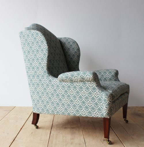 LARGE HOWARD AND SONS WING CHAIR - ADDITIONAL PHOTO 3