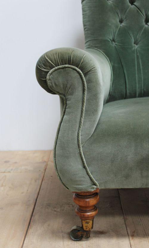 19TH CENTURY SPOON BACK ARMCHAIR - ADDITIONAL PHOTO 1