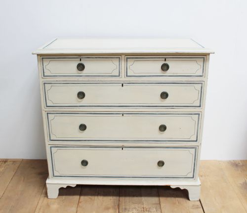 19th century chest of drawers - CATEGORY: ANTIQUE CHEST OF DRAWERS - DATED 19TH CENTURY