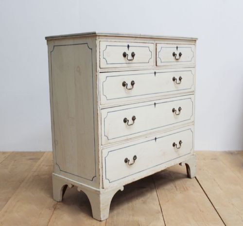 19TH CENTURY CHEST OF DRAWERS - ADDITIONAL PHOTO 3