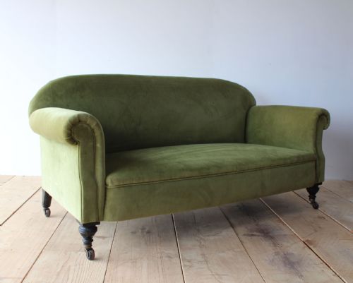 19TH CENTURY HOWARD STYLE SOFA - ADDITIONAL PHOTO 3